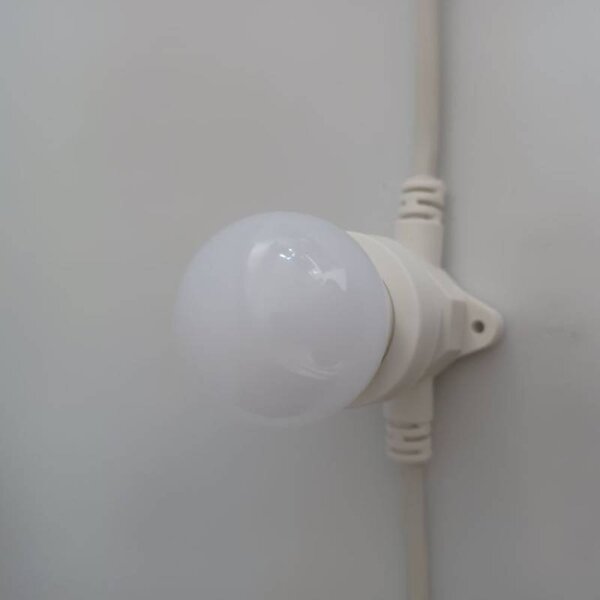 DECOLED LED žárovka ledově bílá, patice E27, 12 diod