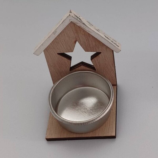 DECOLED Dřevěný svícen na čajové svíčky, chaloupka s hvězdou, 8 × 5 cm