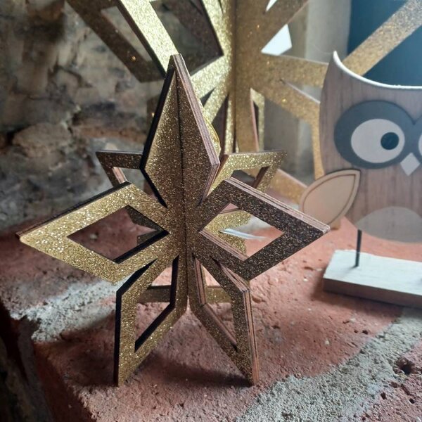 DECOLED Vánoční ozdoba zlatá hvězda, 3D, 15 cm