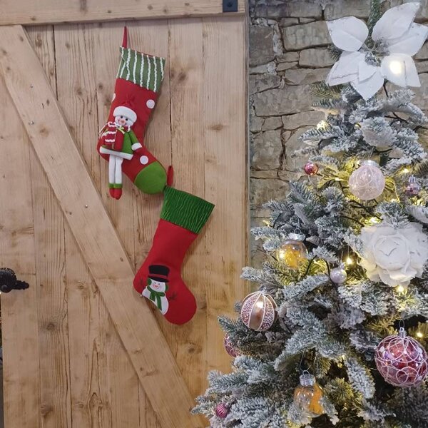 DECOLED Vánoční dekorace punčocha s panáčkem, 50 cm, látkové, červená a zelená, interiér