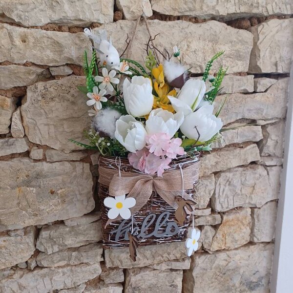 DECOLED Jarní dekorace bílé květiny 23 × 40 cm, proutí a plast, IP44, venkovní