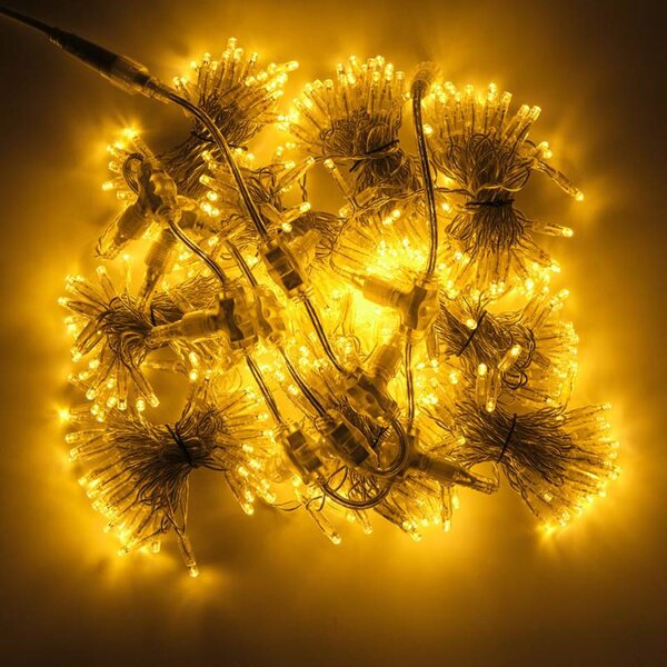 DECOLED Easy Fix LED světelný závěs interiér, 100 × 150 cm, teple bílá, 150 diod, 10 pramenů, čirý kabel, IP20, prodlužovací