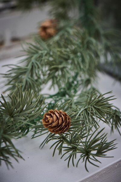 Ib Laursen Dekorativní girlanda Christmas Cedar - 190 cm IBL388