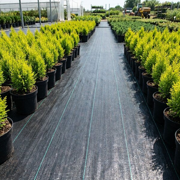 Tkaná mulčovací textilie AGROJUTEX, s UV stabilizací, gramáž 100 g/m2, černá, š.105cm (látka v metráži)