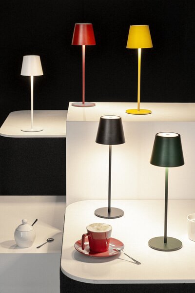 INITA LED B Stolní lampa, max.165lm, 3000K, IP54, bez 5V DC zdroje, černá