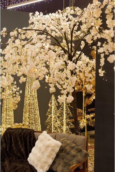 LED Vánoční dekorativní umělý strom CHERRY TREE 288xLED/230V 2,5 m třešeň