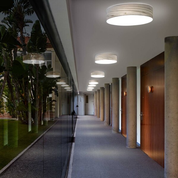 LZF LAMPS LED nástěnné světlo Gea, šedá, Ø 42 cm, dřevo, stmívatelný, Hliník / šedá / zinek, Obývací pokoj / jídelna, Dřevo, Design
