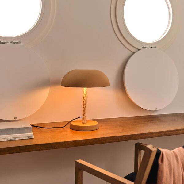 Terakotová stolní lampa Kave Home Arinda
