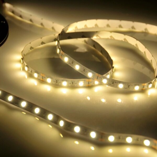 LED Pásek 5m 28W/12V IP20 3000K