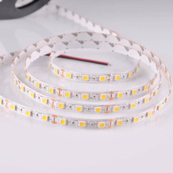 LED Pásek 5m 28W/12V IP20 3000K