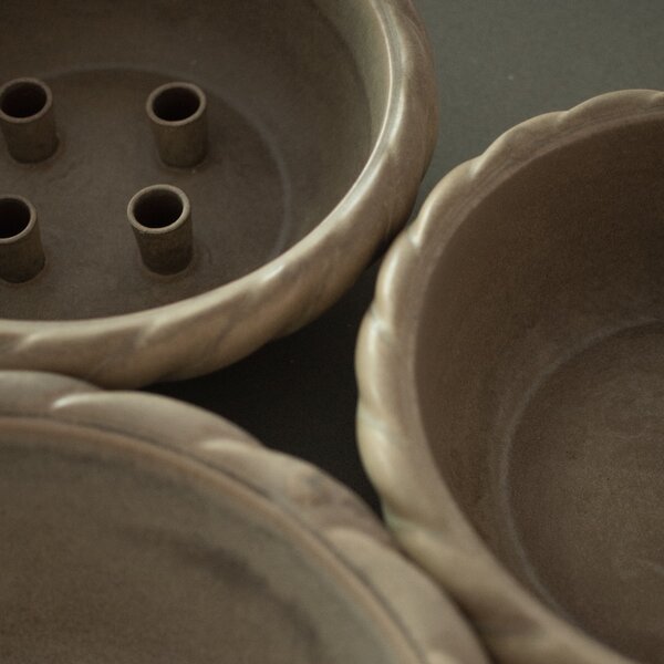 DBKD Keramický svícen Twine Plate - Beige DK406