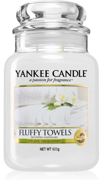 Yankee Candle Fluffy Towels vonná svíčka Classic střední 623 g
