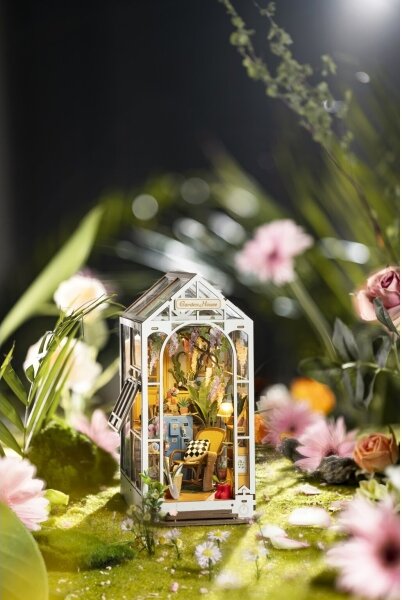 RoboTime - LED Zarážka na knihy Garden house 3D puzzle 2xAAA