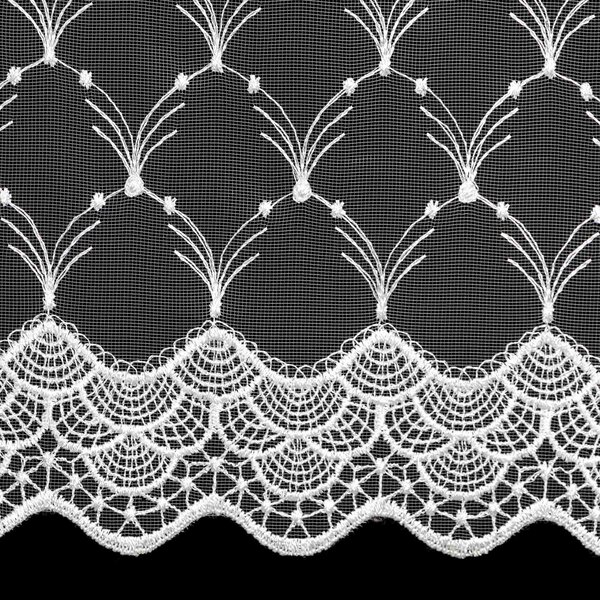 Mantis tylová záclona 534/601, vyšívané ornamenty, s bordurou, bílá, výška 120cm ( v metráži)