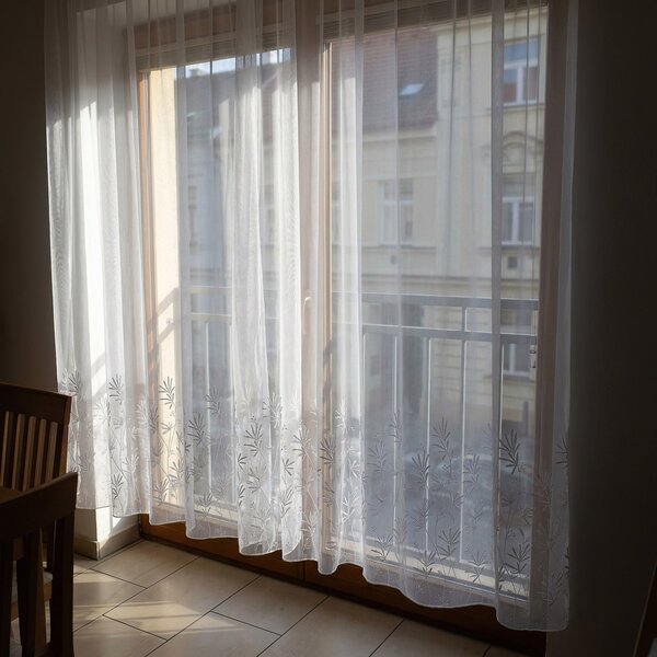 Forbyt záclona sablé 30915 MARKIZET, vyšívané květiny, s olůvkem, bílá, výška 140cm ( v metráži)