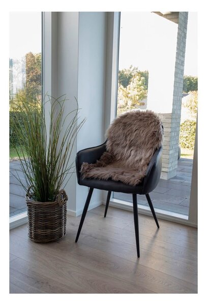 Hnědá syntetická kožešina 50x85 cm – House Nordic