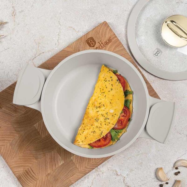Kastrol s poklicí s titanovým povrchem 20 cm Sahara Collection