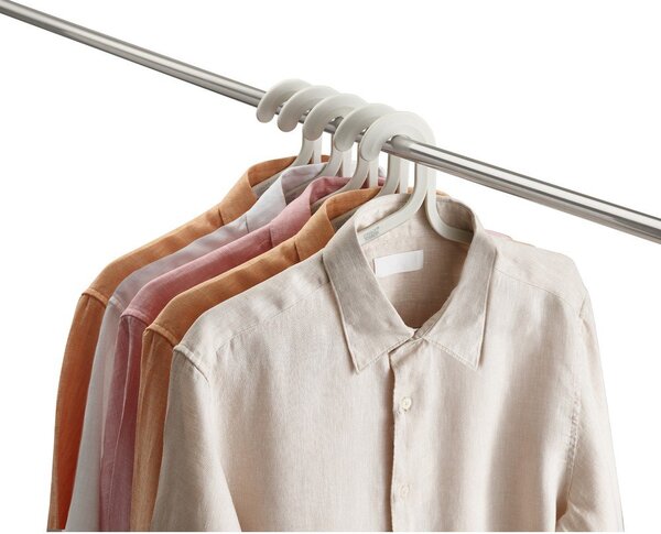 Plastová ramínka v sadě 5 ks Orderly – Joseph Joseph