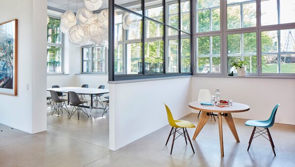 Vitra designové vázy Nuage Small