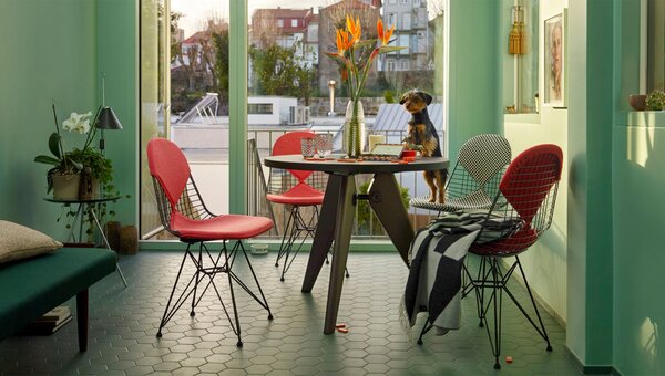 Vitra designové židle DKR