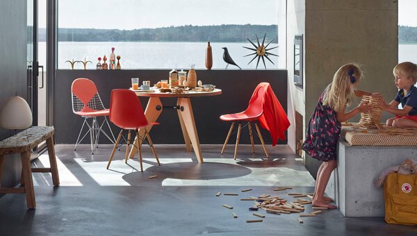 Vitra designové židle DKR