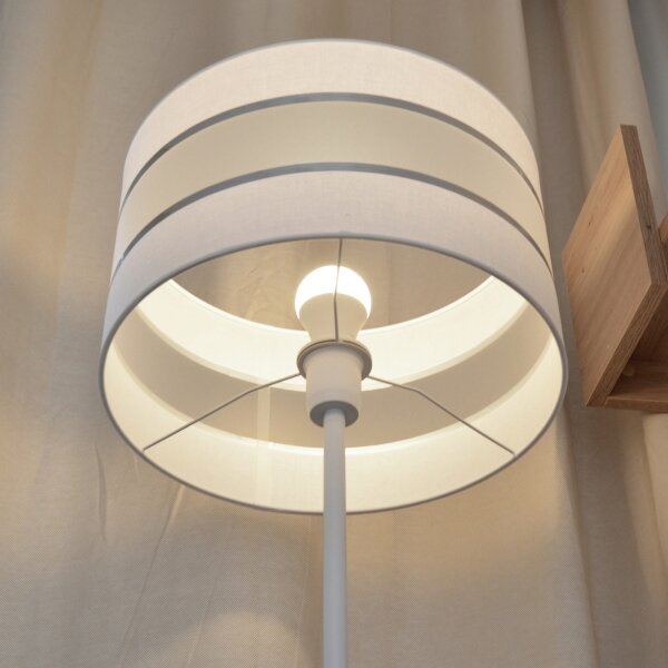 LED Stojací lampa HELEN 1xE27/15W/230V bílá