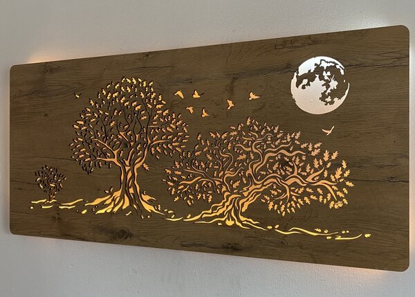 "Tři duby a měsíc" světelný obraz 230V 90x40cm provedení povrchu: ořech