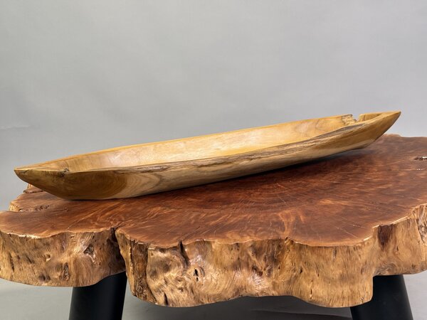 Přírodní mísa z teakového kořenového dřeva „Člun“ – voskovaná, 70 cm