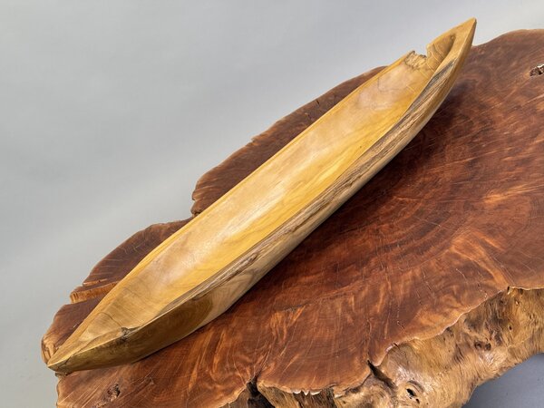 Přírodní mísa z teakového kořenového dřeva „Člun“ – voskovaná, 70 cm