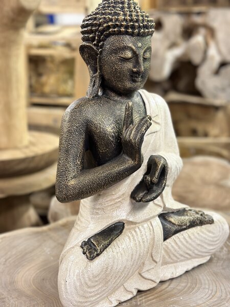 Buddha bílý, pryskyřice