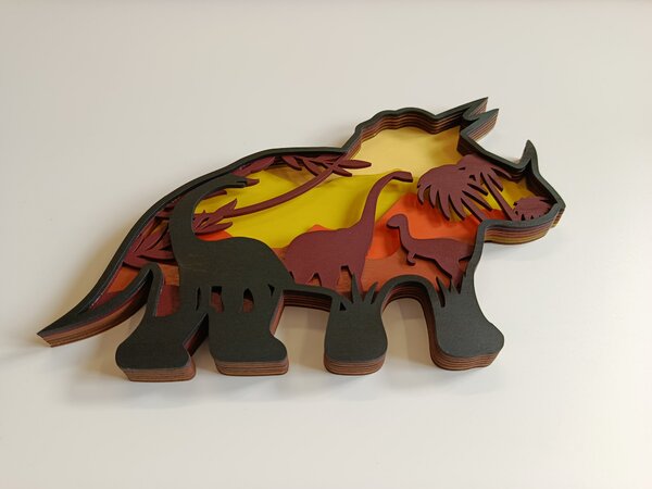 Z rodinné dílny Triceratops - svítící dekorace na zeď do dětského pokoje