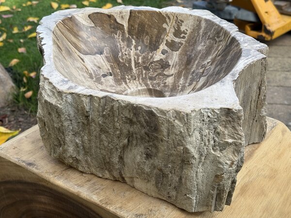 Umyvadlo fosilní 43x30 cm z Bali