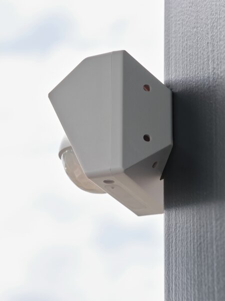 Osram - Venkovní solární senzor pohybu SMART+ 3,7V bílá IP65 Wi-Fi 800 mAh