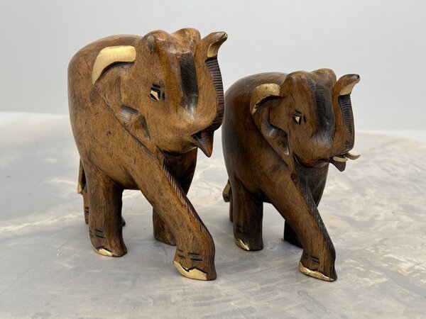 Figurka Slon Indický 13 nebo 15 cm