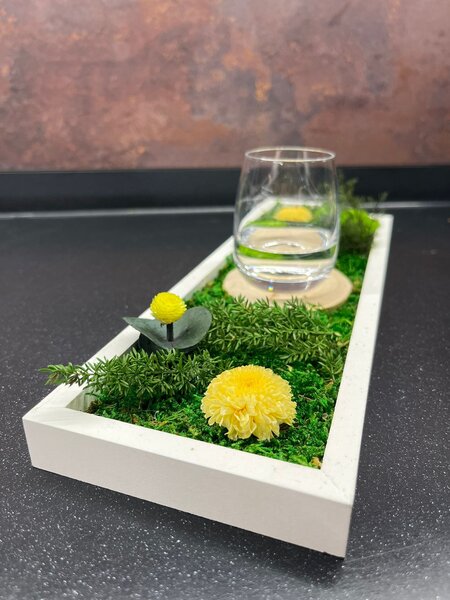 Mechový podnos na pohár - žlutá Velikost: 20cm x 10cm