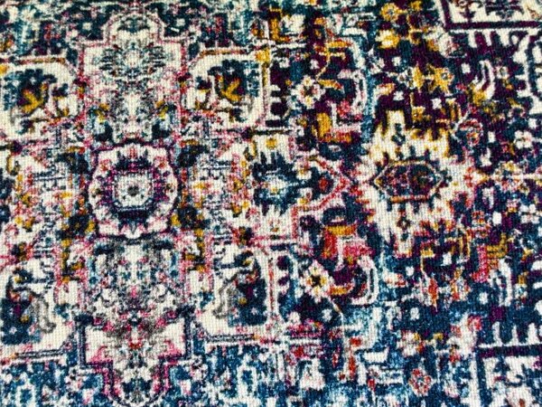 Tkaný dekorační polštář z Indie se střapci 56×36 cm
