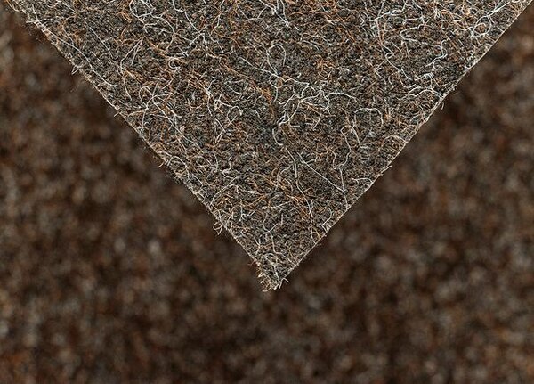 Breno Metrážový koberec RAMBO 80 hnědý, šíře 400 cm