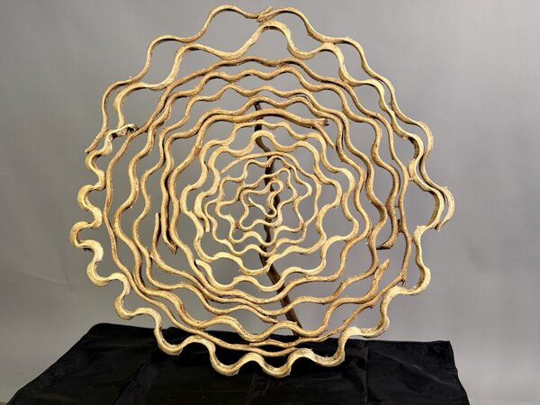 Závěsná dekorace z liány – průměr 80 cm, Jáva
