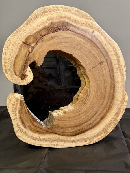 Zrcadlo v přírodním suarovém dřevě – 45 × 40 cm, Jáva