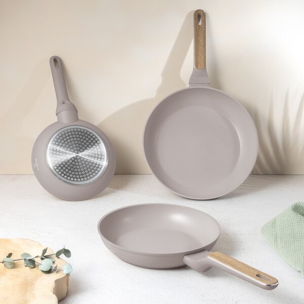 Sada pánví s titanovým povrchem 3 ks Taupe Nordic Collection