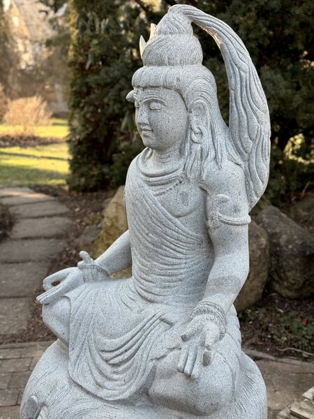 Monumentální kamenná socha Šiva 130 cm z říčního kamene (Jáva)