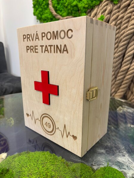 Dřevěná krabička - první pomoc