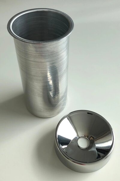 Stojící popelník FUMO, průměr 10 cm, nerez, stříbrný