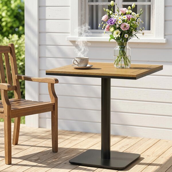 Outsunny čtvercový balkonový stůl 70 × 70 cm — výška 74 cm, WPC dřevěný vzhled a kovový rám, nosnost 30 kg — přírodní dřevo | Aosom