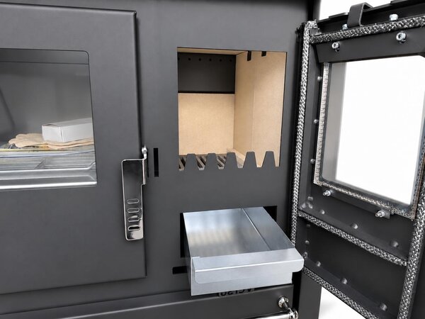 EEK A+ - Sporák na dřevo Verso CS Plus Inox 7,7 kW s troubou, varnou deskou a přihrádkou na dřevo vlevo