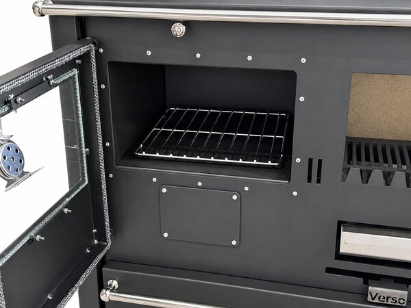 Verso CS Plus 7,7 kW | Krbová kamna EEK A+ s troubou a varnou deskou Levá