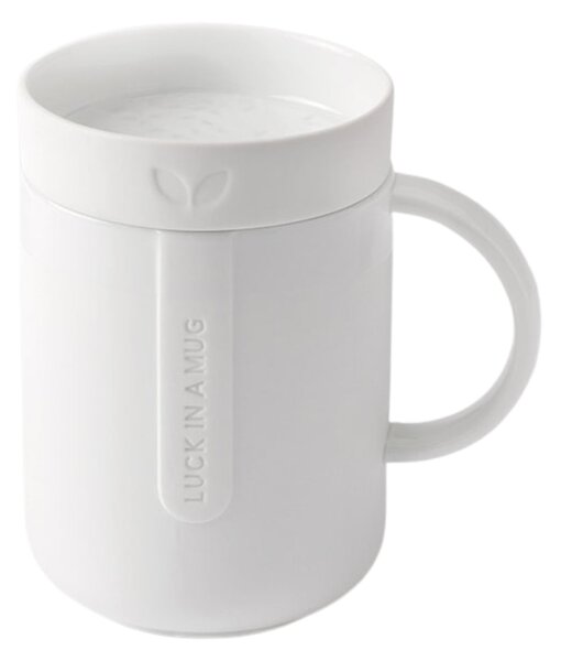 Porcelánový hrnek s pokličkou Luck in a Mug