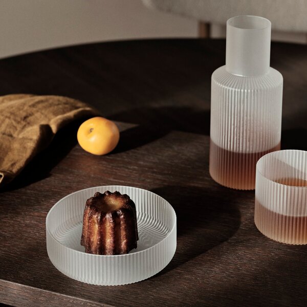 FERM LIVING Džbánek na mléko Ripple Jug, Smoked Grey