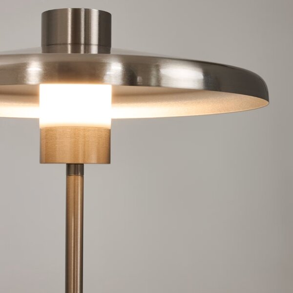Kave Home Stříbrná kovová stolní lampa Nuvira