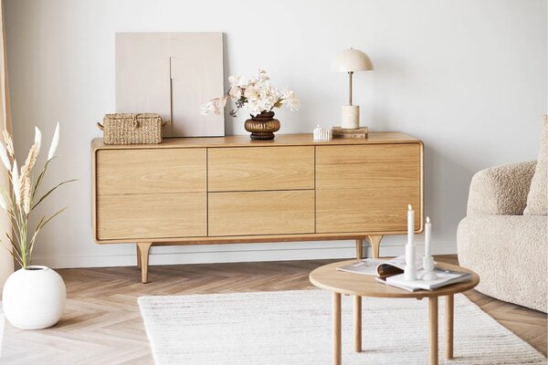 Nordic Living Dubový konferenční stolek Jena 70 cm